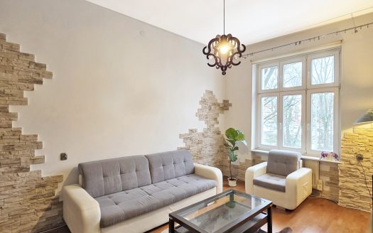 4500 zł/m² | 2 pokoje | 59,77 m² | 1 piętro | centrum | Moniuszki |