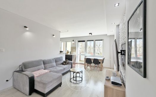 WIEJSKA | 3 POKOJE | BALKON | ZIELEŃ I WIDOK NA RZEKĘ | 44,70 m²