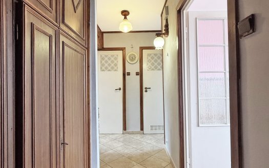K. Jadwigi | 36,8 m² | 2 pokoje | 3 piętro | balkon | 2-stronne